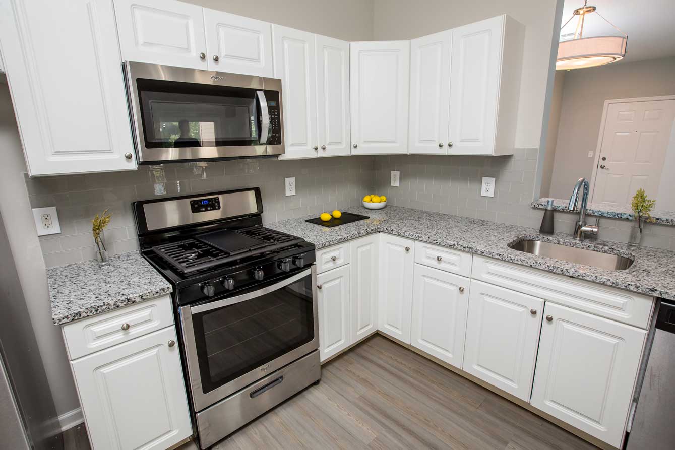 Luxury Apartments in Neptune,New Jersey The Pointe At Neptune